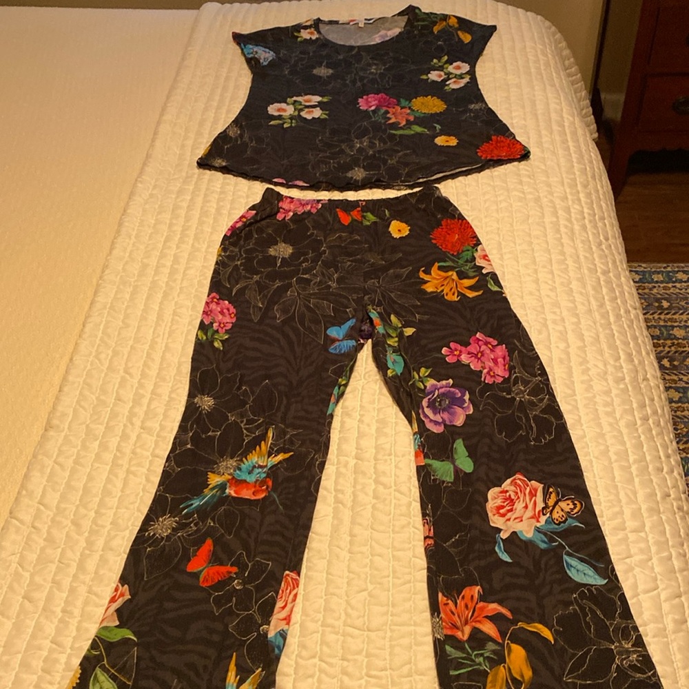 Johnny Was women’s Pajamas